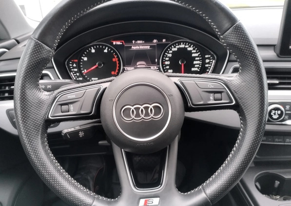 Audi A4 cena 82000 przebieg: 175000, rok produkcji 2017 z Krzyż Wielkopolski małe 352